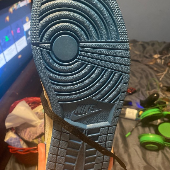 Jordan 1 Travis Scott fragments. Size 10 - Picture 3 of 3